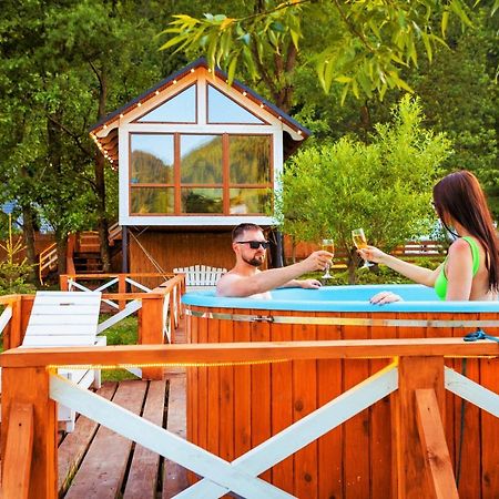 Gorycvit Hotel Verkhniy Yasenov Ngoại thất bức ảnh