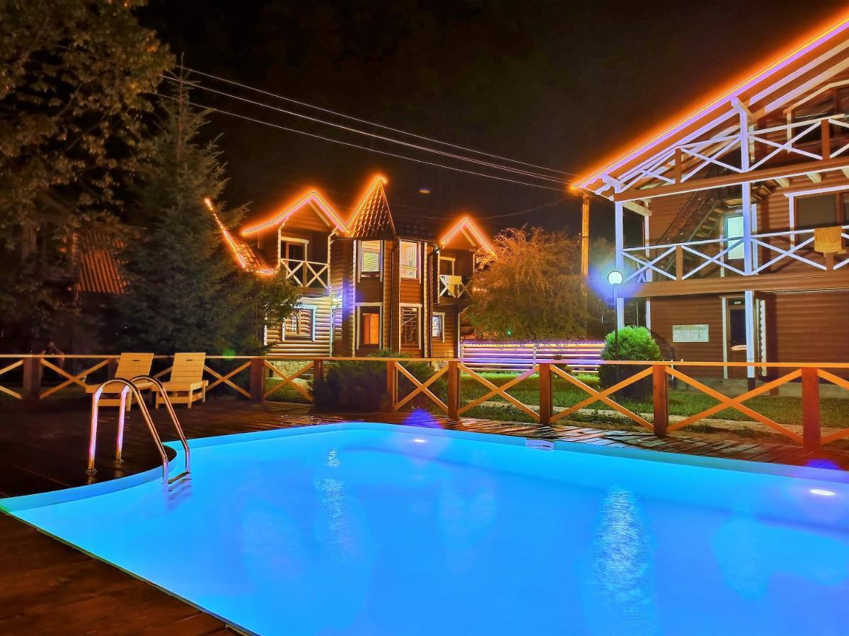 Gorycvit Hotel Verkhniy Yasenov Ngoại thất bức ảnh