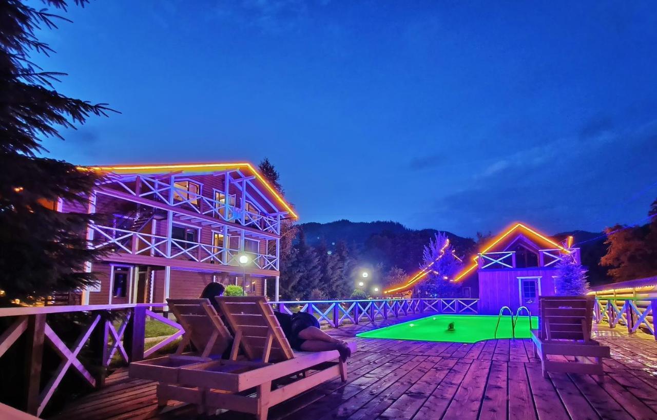 Gorycvit Hotel Verkhniy Yasenov Ngoại thất bức ảnh