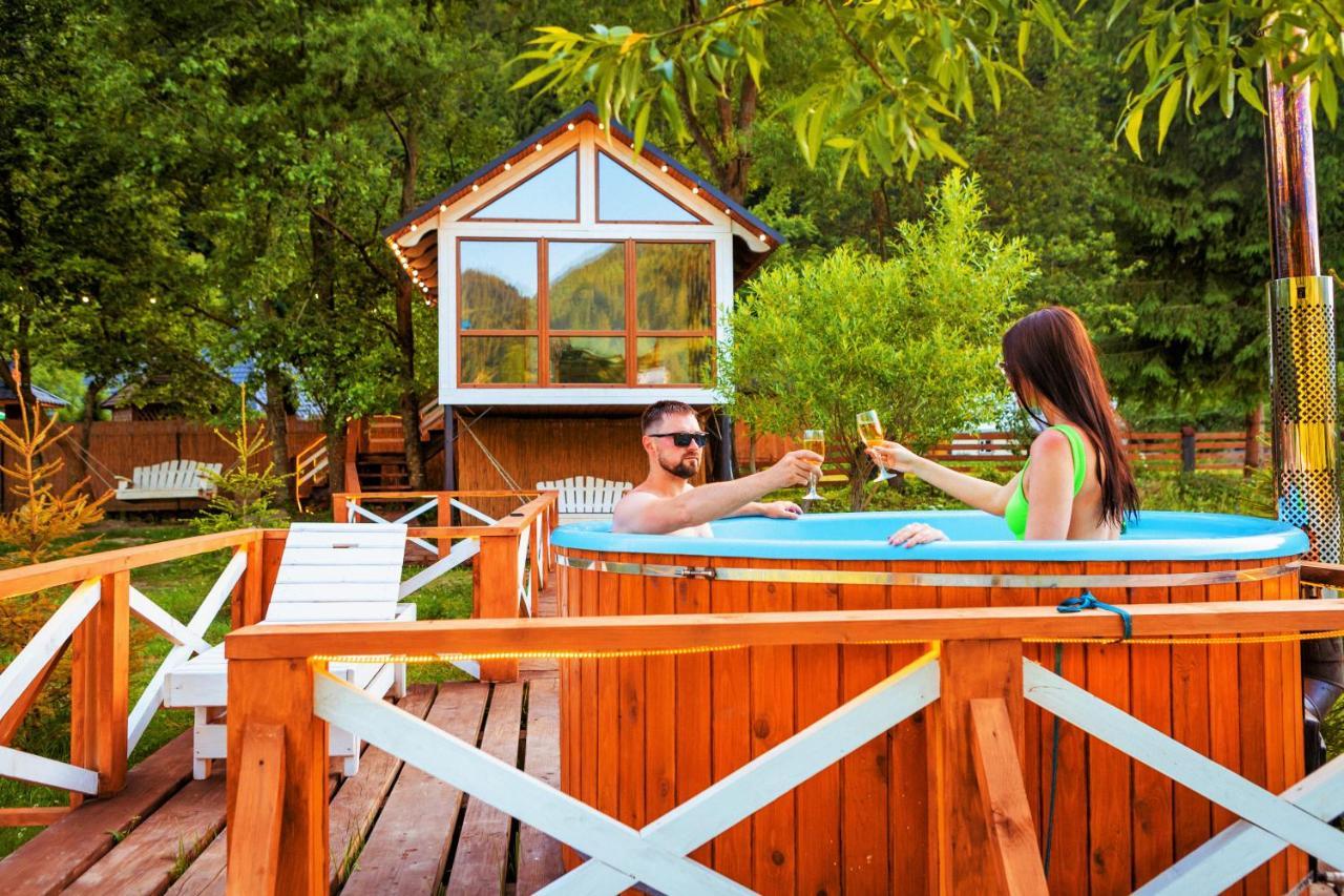 Gorycvit Hotel Verkhniy Yasenov Ngoại thất bức ảnh