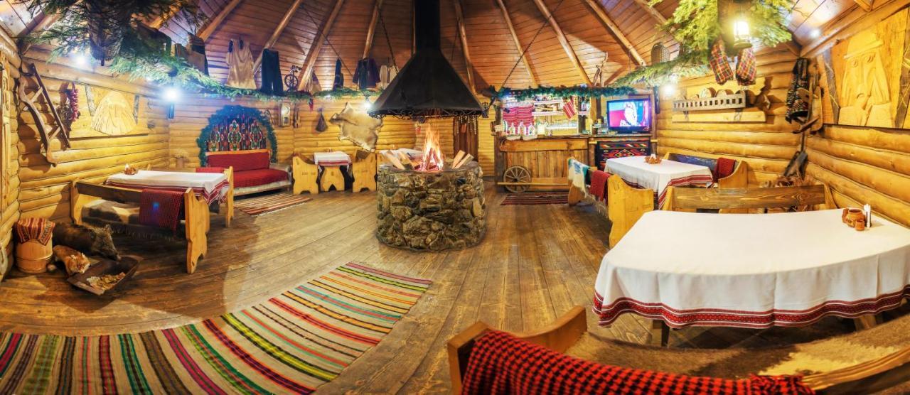 Gorycvit Hotel Verkhniy Yasenov Ngoại thất bức ảnh